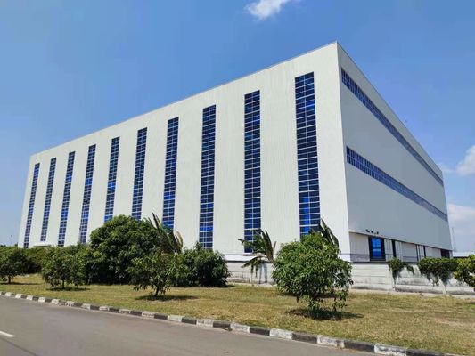 एच फ्रेम और सैंडविच पैनल के साथ पूर्वनिर्मित स्टील संरचना गोदाम