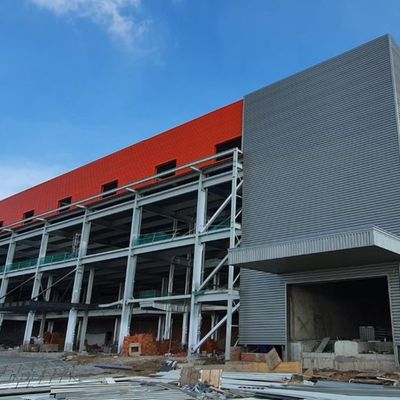 कम कार्बन Q235 Q345 पूर्वनिर्मित इस्पात संरचना लचीली और अनुकूलन योग्य इमारतों के लिए मॉड्यूलर