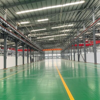 उच्च तीव्रता प्रीफैब स्टील वर्कशॉप जिसमें क्लास ए फायर प्रतिरोध और 50 से अधिक वर्षों का सेवा जीवन है